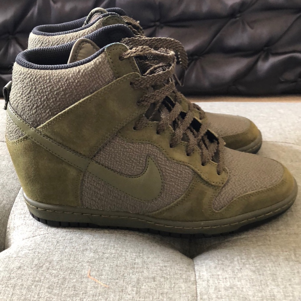 Sz8.5 Nike Dunk Ski High Olive Green
